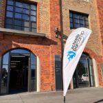 SchreibBarCamp Dropflag vor Eingang